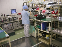 直流安定化電源組立工程